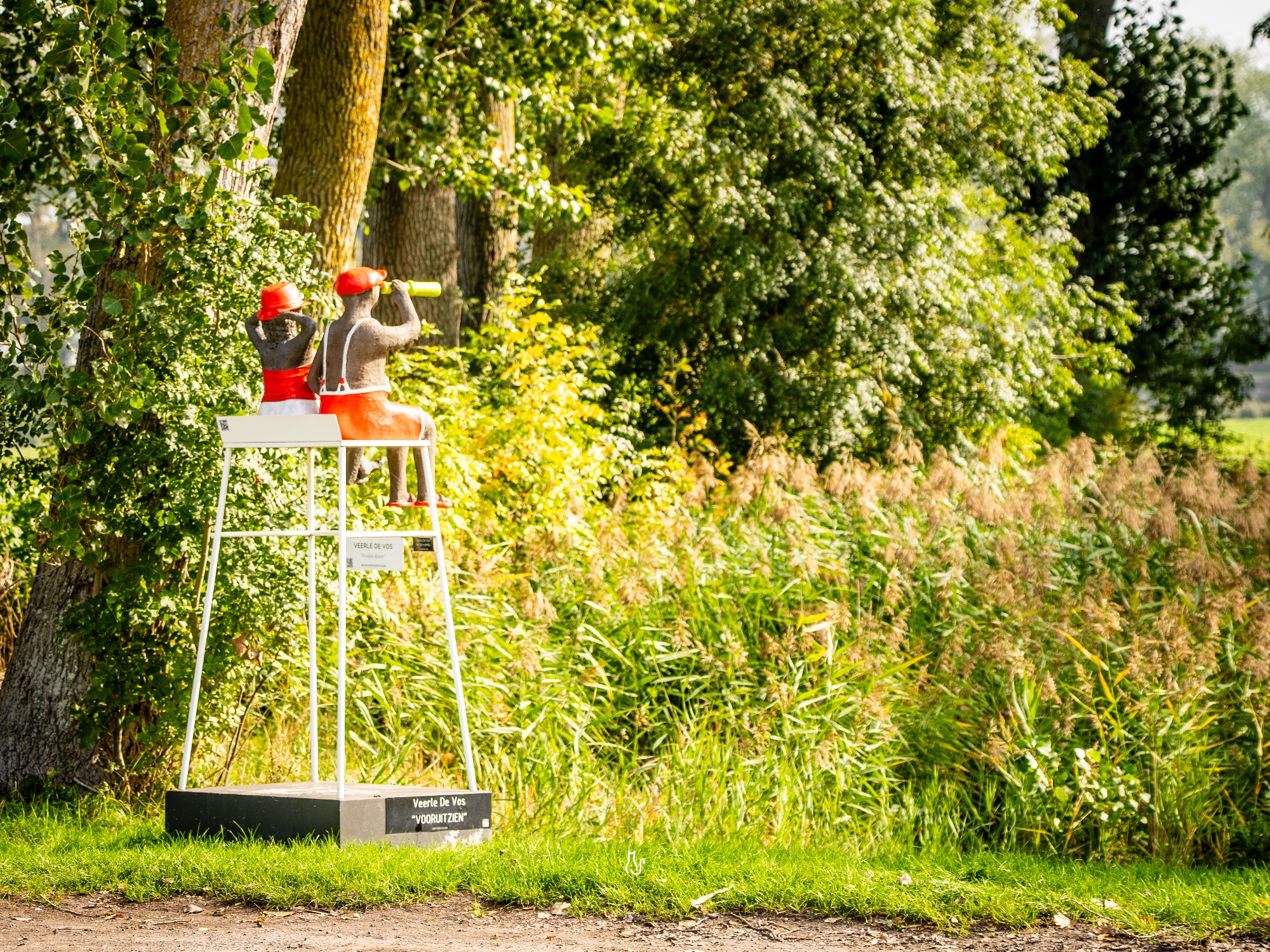 Het witte dorpje foto 85